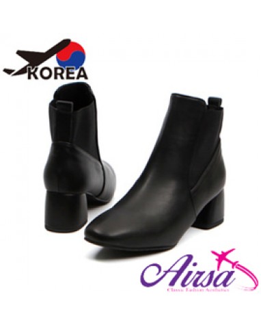 【韓國空運】皮革質感極簡素面粗跟短靴-黑