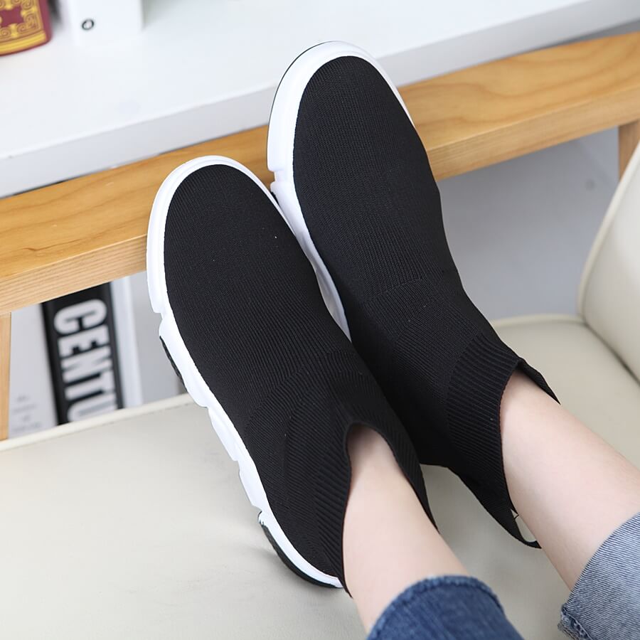  韓國空運 時尚質感 舒適 顯瘦 厚底休閒鞋 - 2色可選